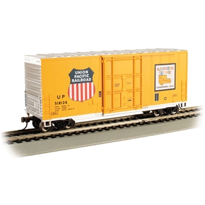 Hi-Cube Box Car with Sliding Door - Union Pacific