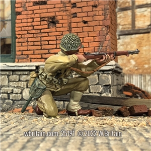 U.S. Infantryman Kneeling Firing M1 Garand, 1943-45