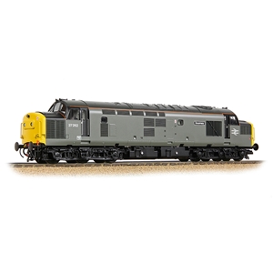 Class 37/0 Centre Headcode 37262 'Dounreay' BR Engineers Grey