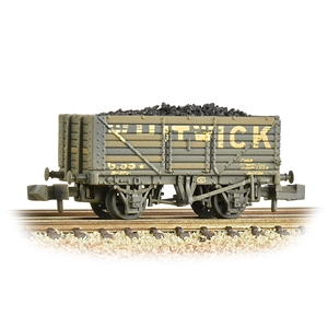 7 Plank Wagon End Door 'Whitwick' Grey [W, WL]