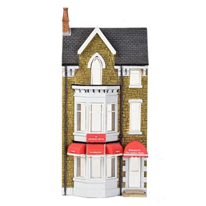 44-0207 OO Scale Low Relief  Lindene Hotel