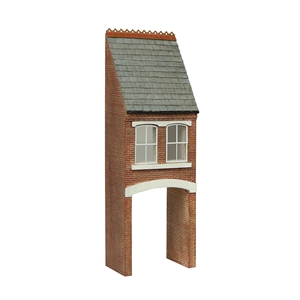Low Relief Terrace Courtyard Entrance