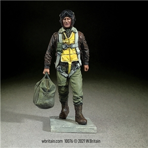 B10076 USAAF Bombardier, England 1943-45 background