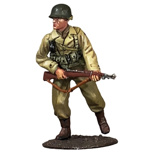 B25194 U.S. Armored Infantryman Advancing, 1943-45