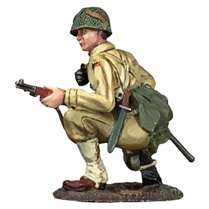 B25196 U.S. Armored Infantryman Kneeling Alert, 1943-45